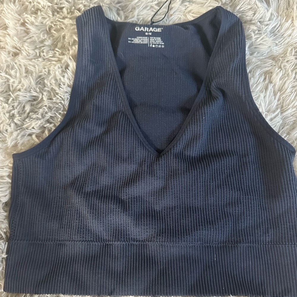 Garage V cut Ribbed Tank